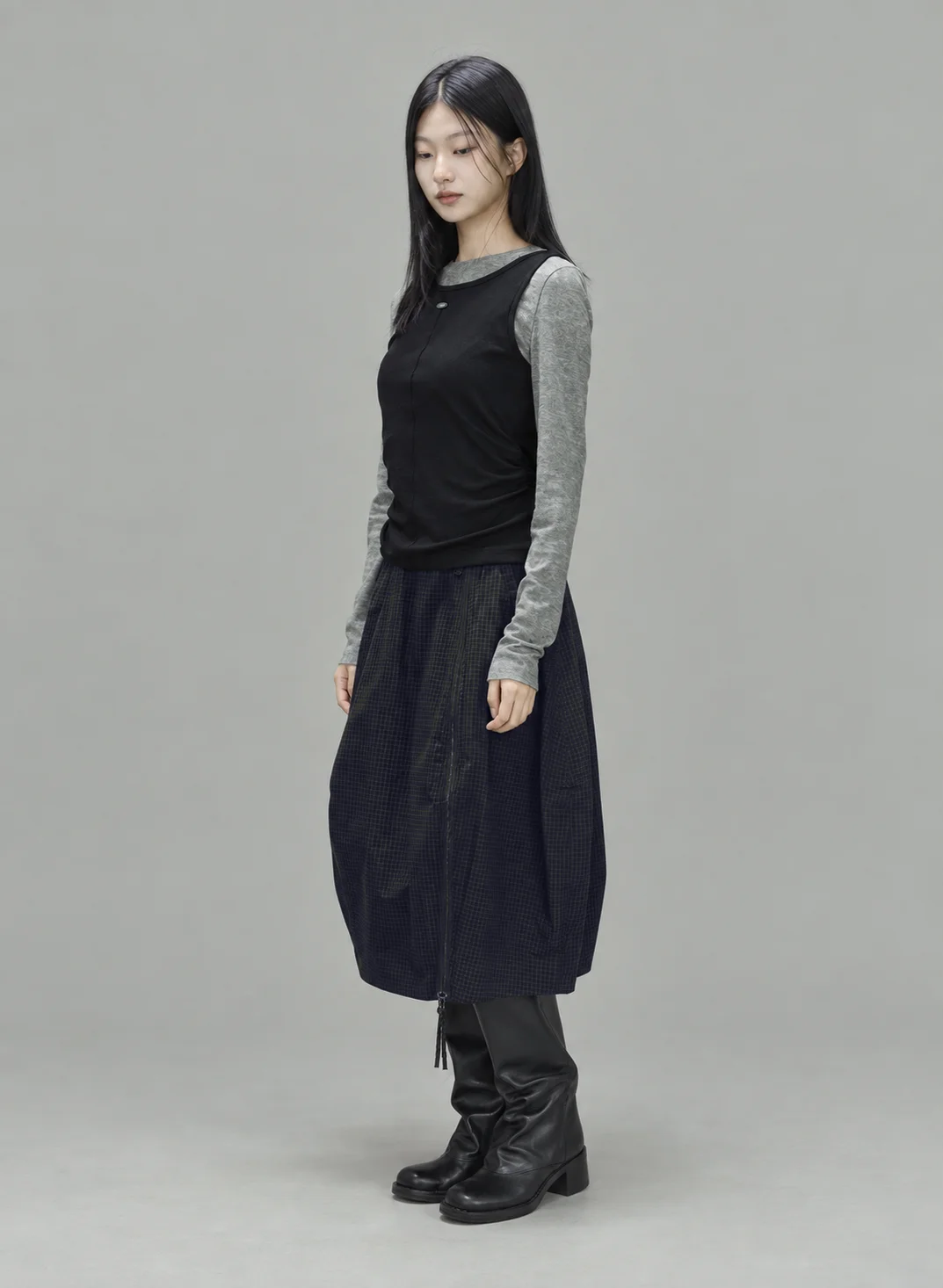 Small check balloon skirt 착장컷