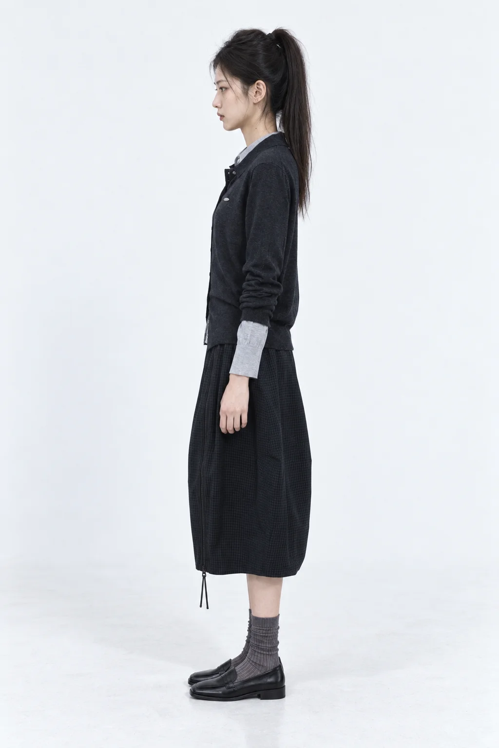 Petit collar knit cardigan 착장컷