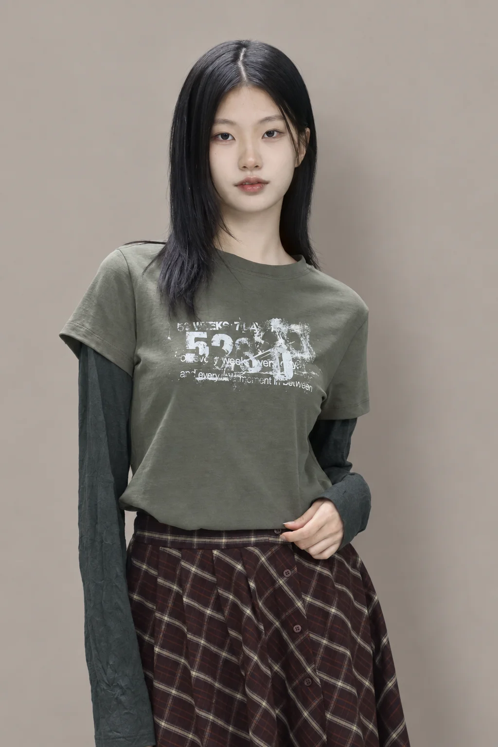 Dual sleeve print T-shirts 제품컷